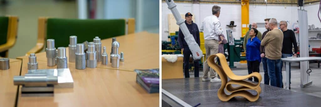 Tvådelad bild. Till vänster syns ett bord med flera små metallkomponenter i olika former och storlekar, samt en bok i hörnet. I bakgrunden står gröna stolar. Till höger visas en industrimiljö med en grupp personer som står och samtalar nära en stor robotarm och en skulpturliknande stol i trä med böljande former. Bakgrunden innehåller maskiner och verkstadsutrustning.